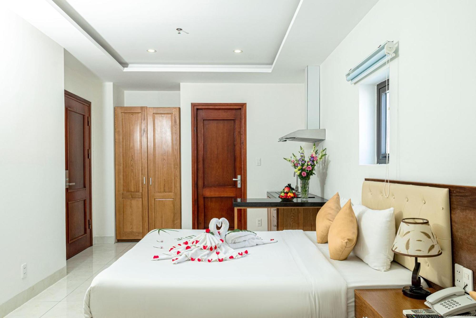 Toan Thang Beach Hotel Дананг Екстериор снимка